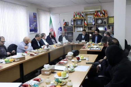 مدیر کل اداره میراث‌فرهنگی تهران: با ایجاد کمیته بحران،اقتصاد گردشگری را مدیریت کرد